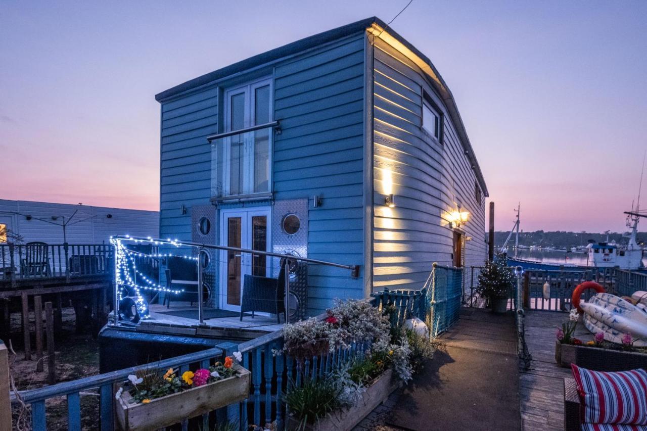 Bed and Breakfast Houseboat Harbourside View Newport  Exterior foto